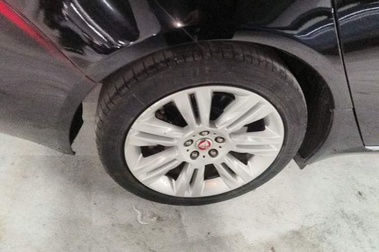 Used Jaguar XFL 2018 XFL 2.0T 250 PS Luxury Edition
