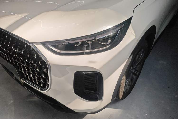 Used Chery Tiggo 8 L 2025 Model 2.0T Two-Wheel Drive Changhong Edition—5 Seaters