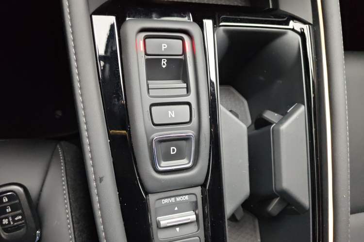 Used Honda Accord New Energy 2023 2.0L ePHEV Luxury Edition Gear Lever