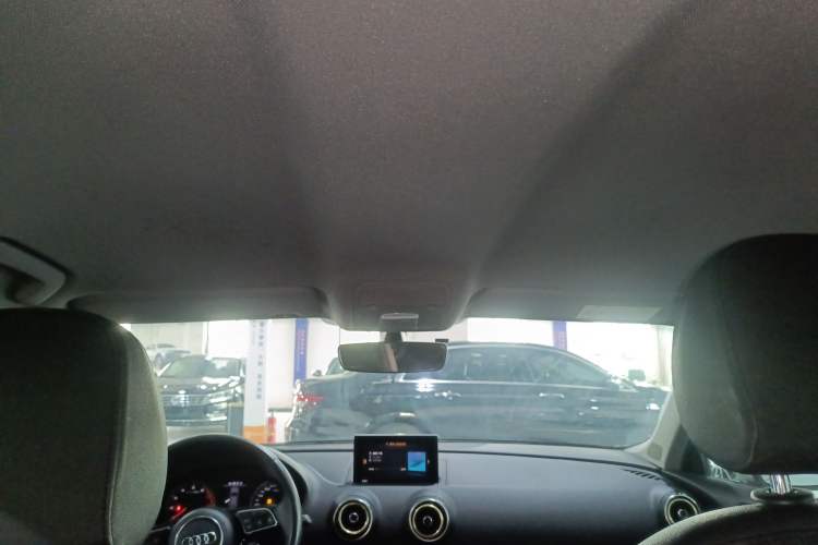 Used Audi A3 2019 Sportback 35 TFSI Ambition China VI Headliner