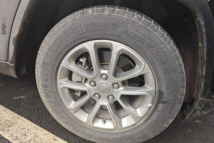 Used Jeep Grand Cherokee 2015 3.0TD Diesel Comfort Navigation Edition
