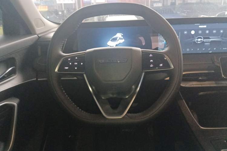 Used Venucia V DD-i 2023 110 km iE Version
