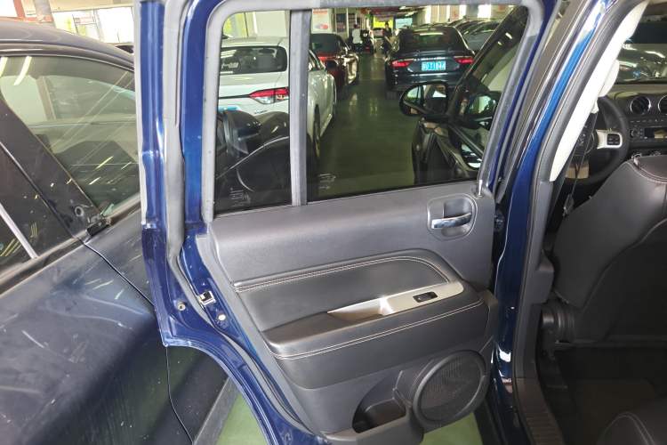 Used Jeep Compass 2014 Revised Version 2.4L Four-Wheel Drive Comfort Edition