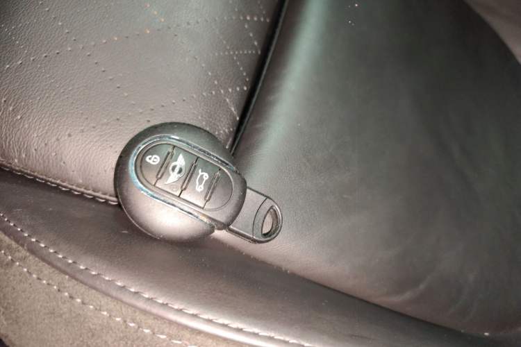 Used MINI Clubman 2016 Revised Version 1.5T COOPER Connoisseur Edition