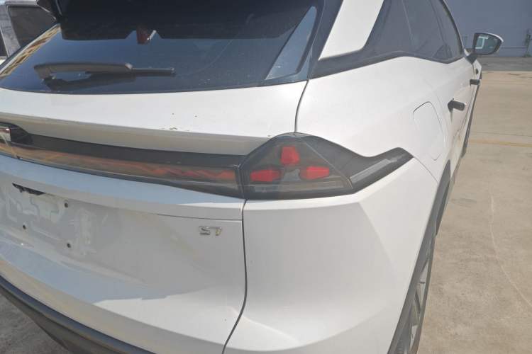 Used Deepal S07 2023 200Max Range-Extended Version Right Rear Taillight