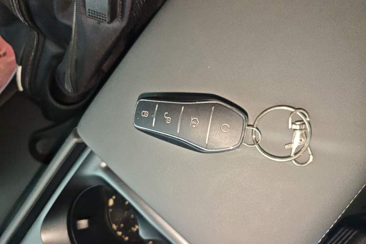 Used BYD Qin L 2024 DM-i 120KM Leading Model Vehicle Key