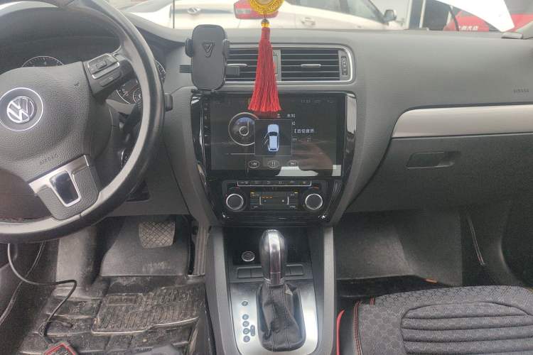 Used Volkswagen Sagitar 2014 1.4TSI Automatic Luxury Model
