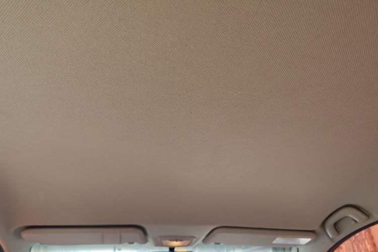 Used Baojun 730 2014 1.5L manual standard trim 7 seats