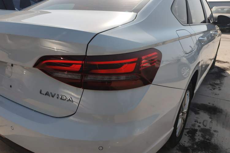 Used Volkswagen Lavida 2023 1.5L Automatic De Yi Edition