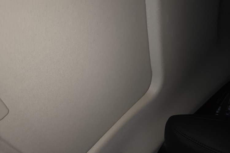 Used Toyota IZOA 2021 Dual-Motor 2.0L Yi Xing Edition