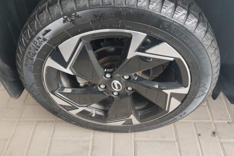 Used GAC Trumpchi GS3 2021 POWER 270T Automatic Luxury Edition Right Rear Wheel Hub