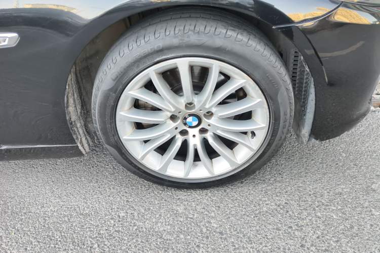 Used BMW 5 Series 2014 525Li Luxury Design Package