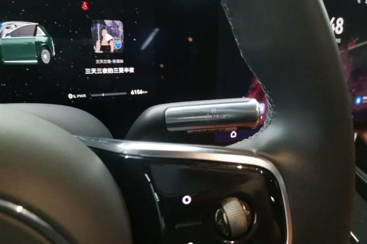 Used Hima AITO M8 2025 Extended-Range Ultra Version 53.4 kWh 6-Seater Edition