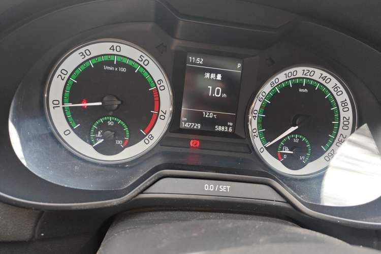 Used Skoda Octavia 2019 1.5L Automatic Smart Drive Luxury Edition China VI Standard
