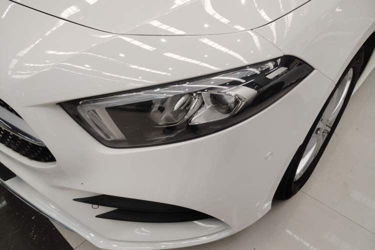 Used Mercedes-Benz A-Class 2021 A 200 L Sport Sedan Fashion Model Left Front Headlight