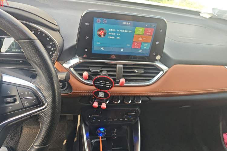 Used Baojun 510 2017 1.5L Manual Luxury Model
