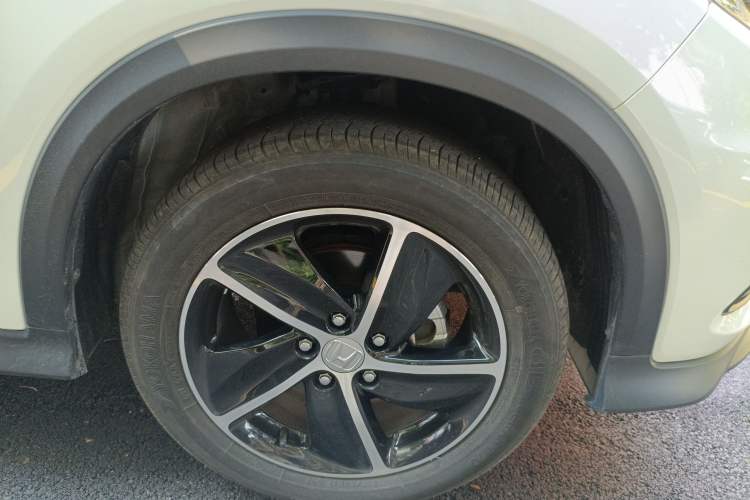 Used Honda Vezel 2022 1.5L CVT Phantom Night Pioneer Edition
