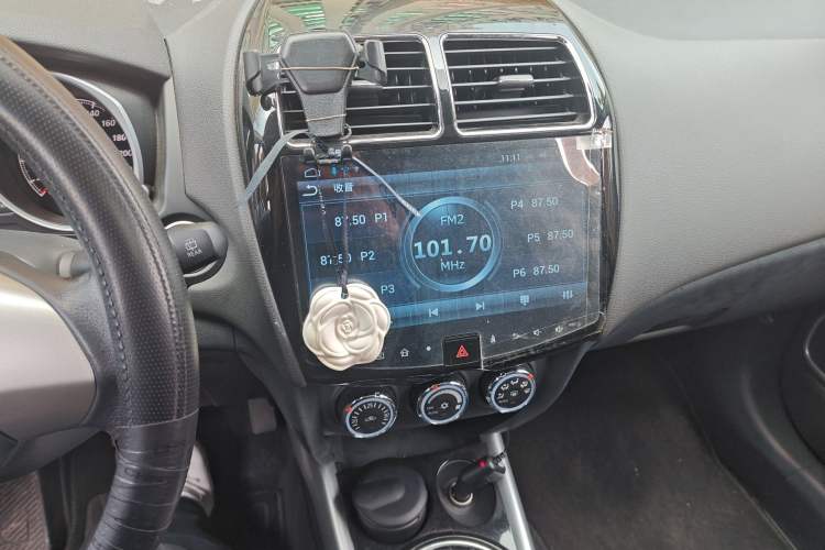 Used Mitsubishi ASX 2018 2.0L CVT Two-Wheel Drive Deluxe Edition
