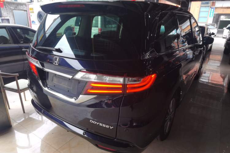 Used Honda Odyssey 2018 2.4L Luxury Edition
