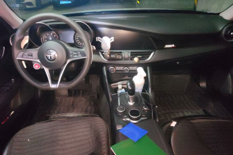 Used Alfa Romeo Giulia 2017 2.0T 280HP Luxury Edition
