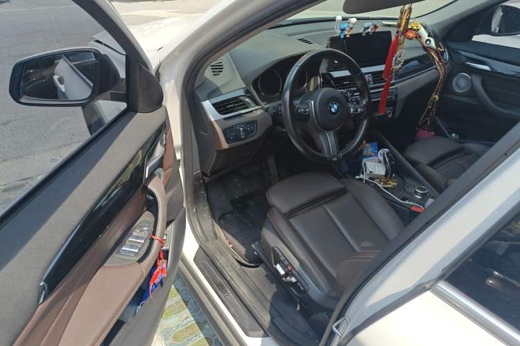 Used BMW X1 2021 Restyled sDrive25Li Leading Edition
