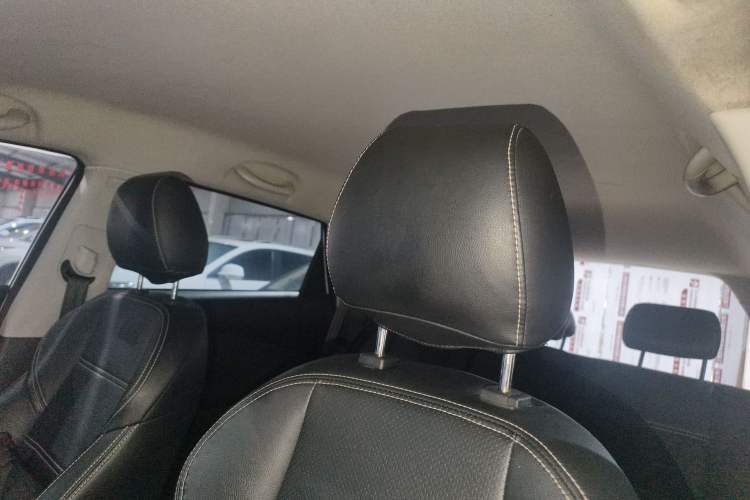 Used JETOUR X70M 2020 Revised 1.5T Manual Partner Version 5-Seater
