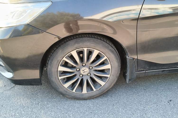 Used Honda Crider 2013 1.8L automatic luxury edition