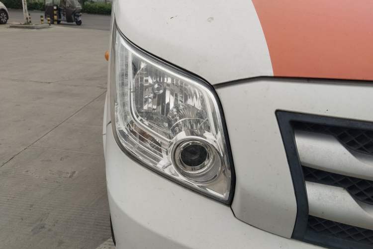 Used Foton Toano 2017 2.8T Facelifted E Van Long Wheelbase 4J28TC3