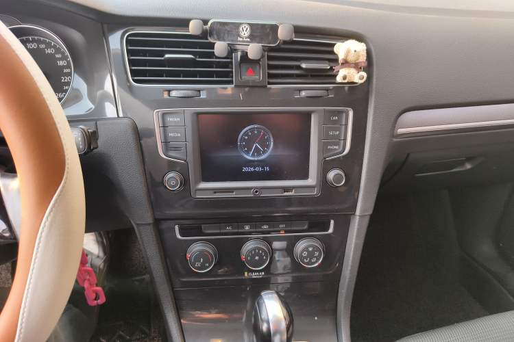 Used Volkswagen Golf 2017 230TSI Automatic Comfort Edition – Celebrating Milestone of One Million Units