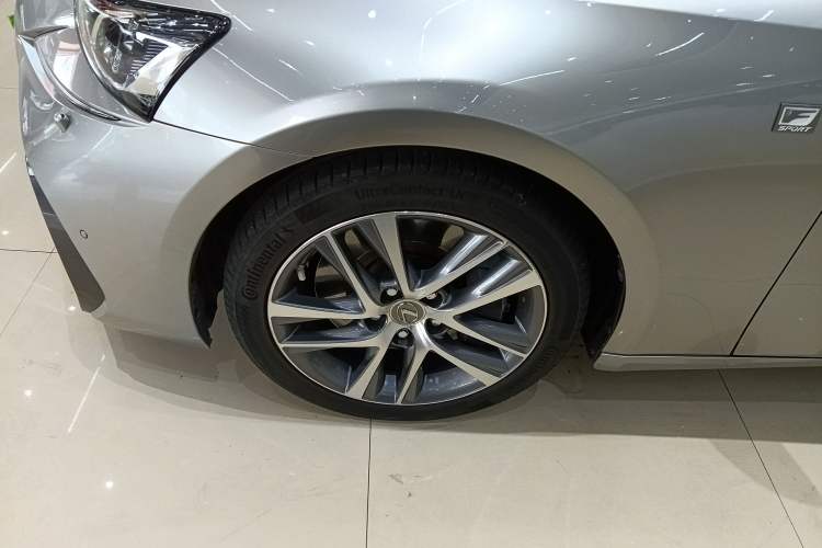 Used Lexus IS 2017 300 F SPORT Edition
