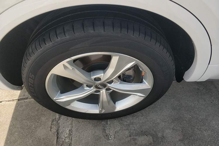 Used Audi Q5L 2020 Revised 40 TFSI Prestige Edition