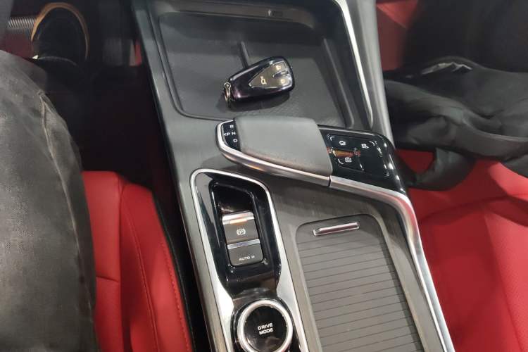 Used Changan UNI-T 2020 1.5T Prestige Version
