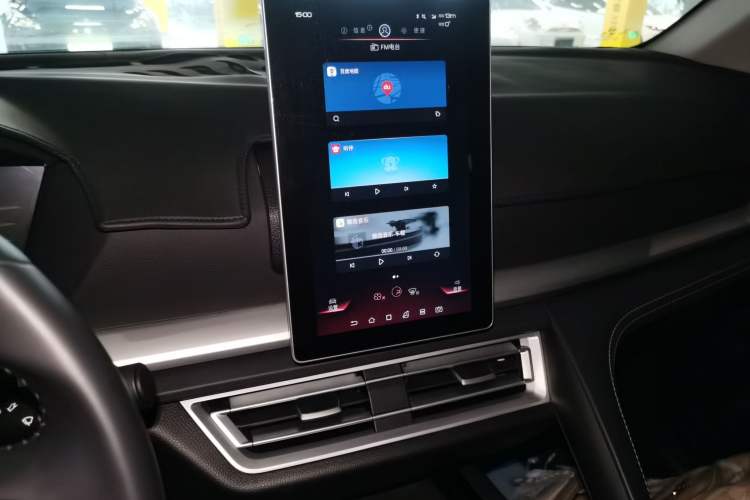 Used BYD Song Pro 2019 1.5T Automatic Luxury Model Audio And AC Panel