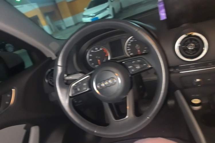 Used Audi A3 2017 Limousine 35 TFSI Fashion Model
