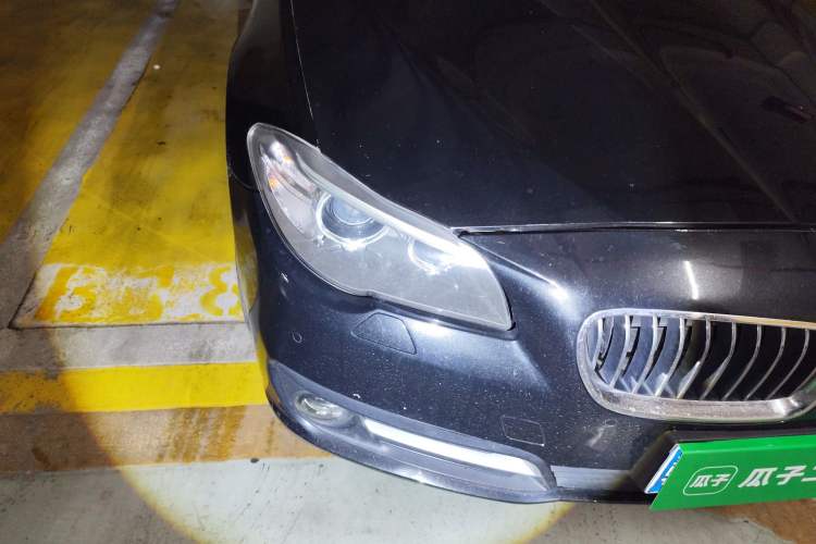 Used BMW 5 Series 2014 528Li Leading Model Right Front Headlight