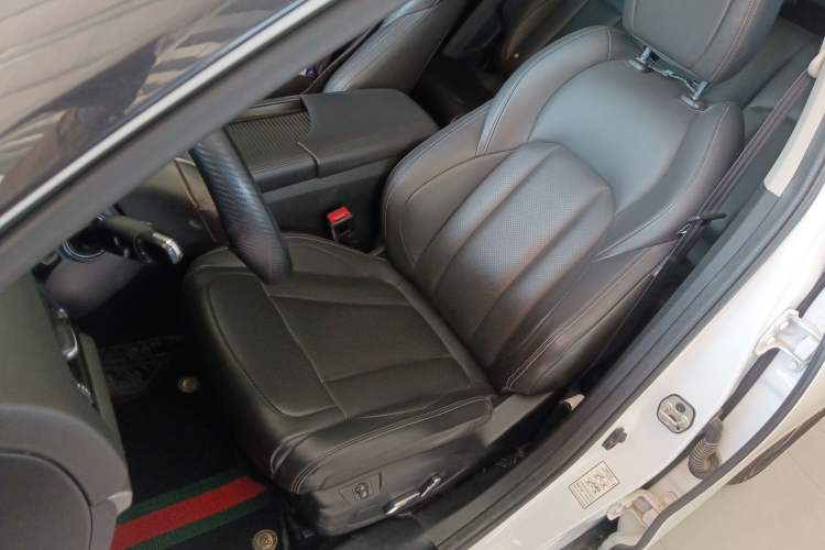 Used Dongfeng Aeolus AX7 2019 1.6T Automatic AI Navigation Model China V Standard
