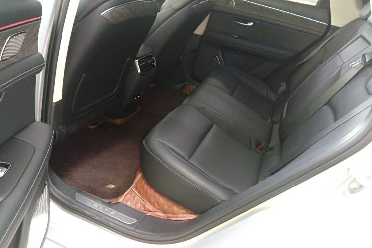 Used Hima AITO M5 2022 Extended-Range Four-Wheel Drive Ultimate Edition
