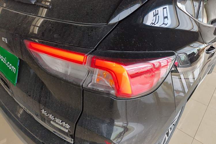 Used Ford Escape 2020 EcoBoost 245 Four-Wheel Drive Titanium Edition