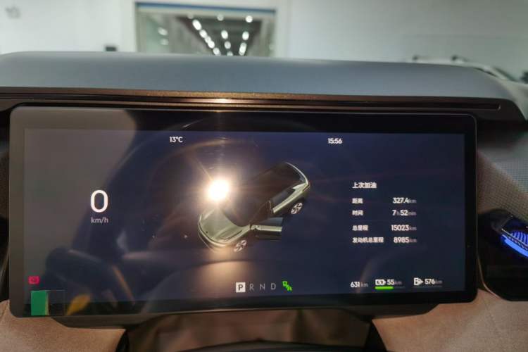 Used Lynk & Co 08 EM-P 2025 120km Long-Range Pro