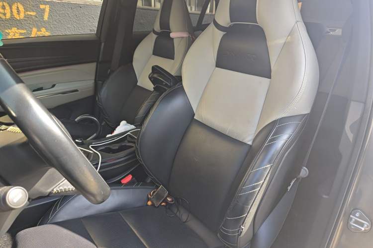 Used Lynk & Co 05 2020 2.0TD Two-Wheel Drive Shine Halo