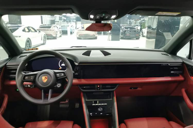 Used Porsche Macan 2024 Macan Long Range Edition
