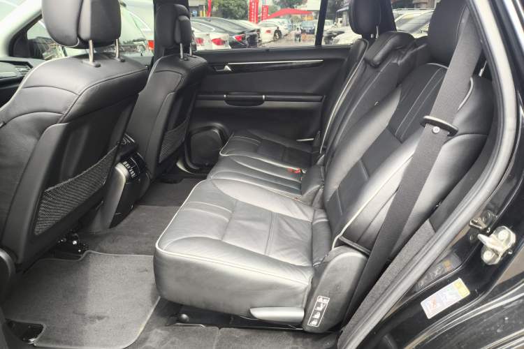 Used Mercedes-Benz R-Class 2017 R 320 4MATIC Business Edition Prestige Model