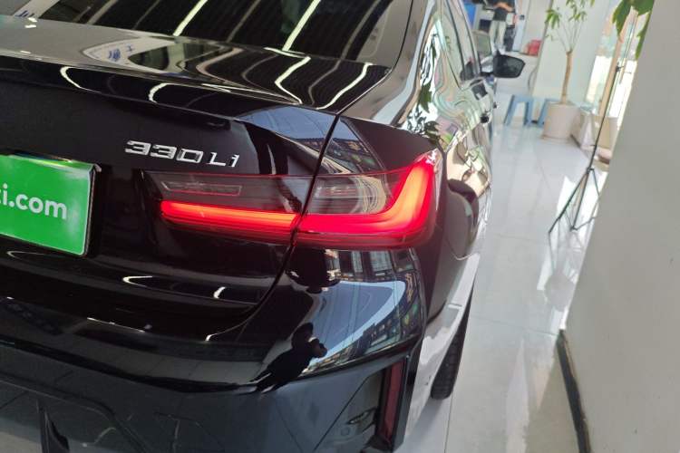 Used BMW 3 Series 2025 330Li M Sport Shadowline Package
