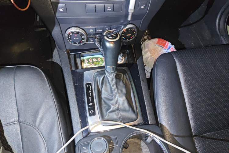 Used Mercedes-Benz GLK-Class 2012 GLK 300 4MATIC Fashion Model