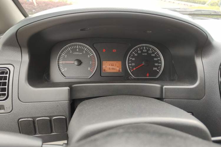 Used FORTHING Lingzhi 2015 V3 1.5L 5-Seater Special Offer Model