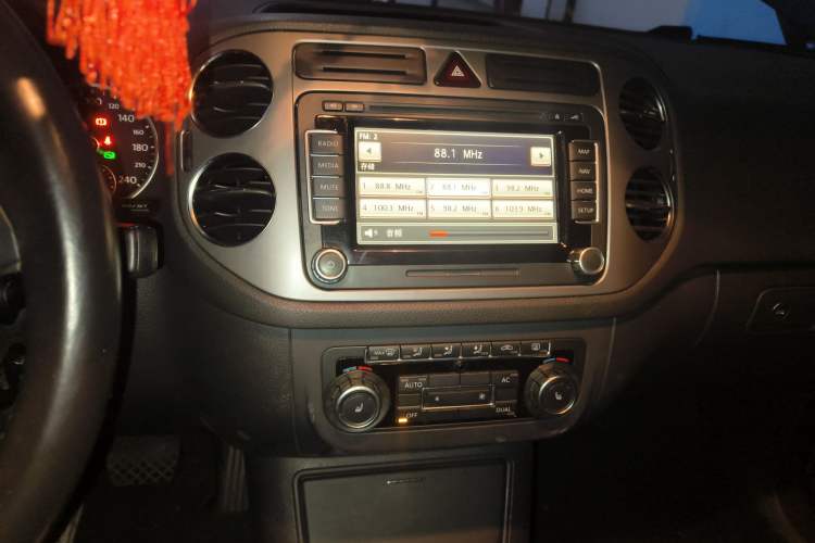 Used Volkswagen Tiguan 2010 2.0 TSI Automatic All-Wheel Drive Flagship Edition