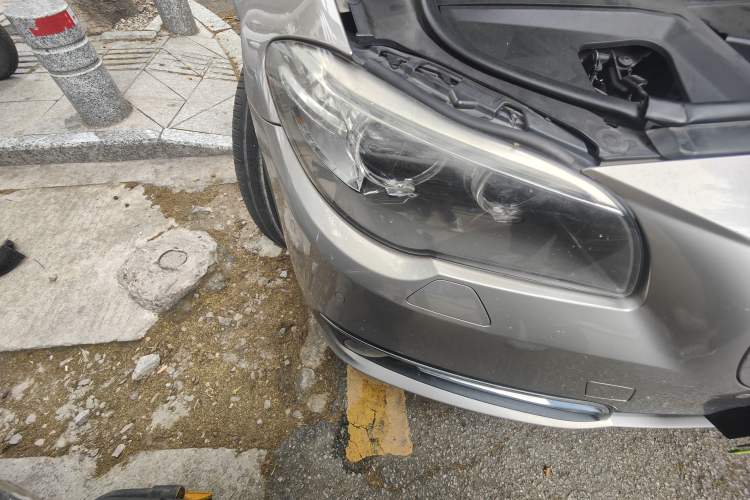 Used BMW 5 Series 2014 525Li Luxury Design Package
