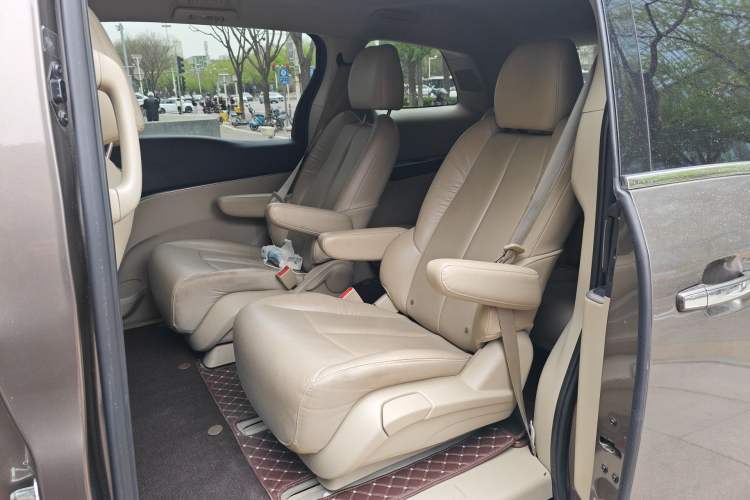 Used Buick GL8 2017 25S Luxury Version China V Standard Left Rear Seat