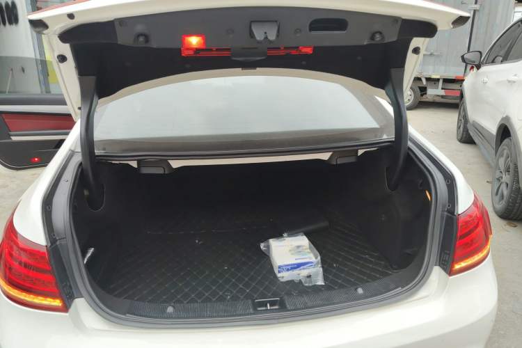 Used Mercedes-Benz E-Class 2014 E 260 Coupe