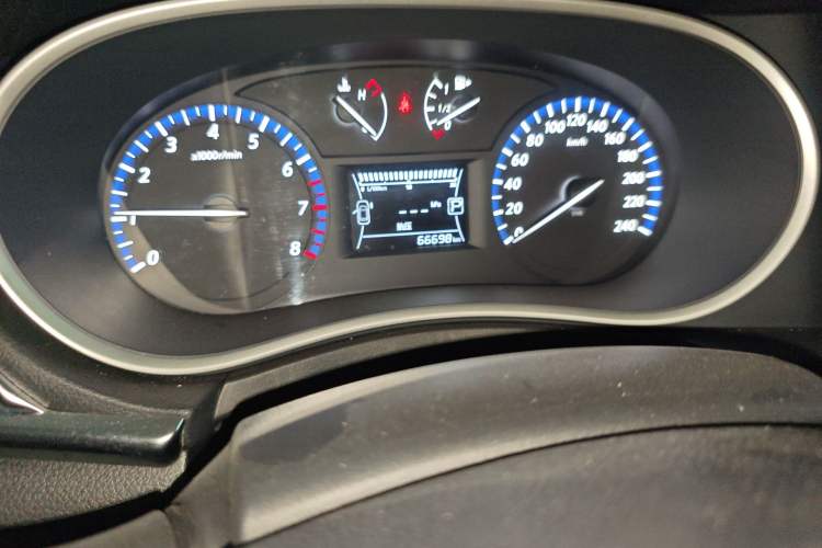 Used Venucia T90 2017 2.0L CVT Smart Edition